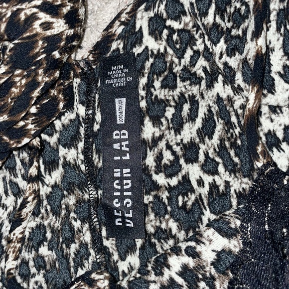 Cute cheetah print top - Picture 3 of 3